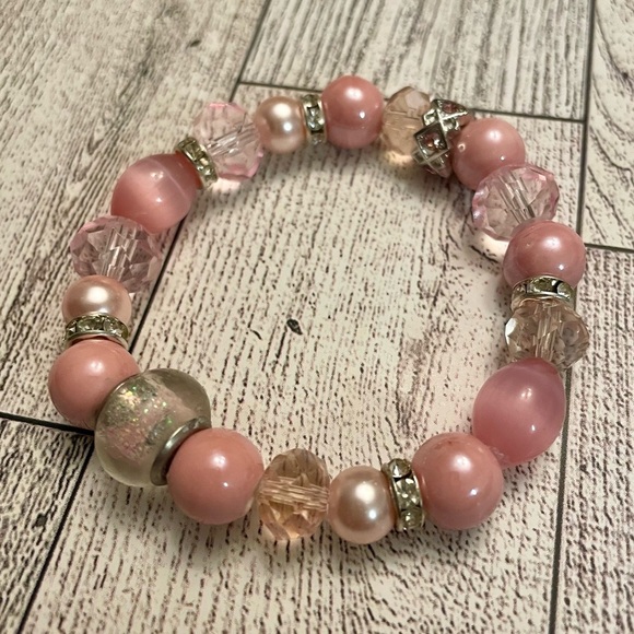 Pink and Silver Crystal Set of 2 gemstone, crystal, Gift, boxed gift, stretch - Picture 8 of 8